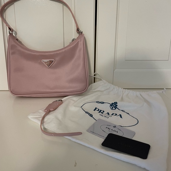 COPY - Prada Re- Edition 2005 Re- Nylon mini bag - Picture 2 of 4